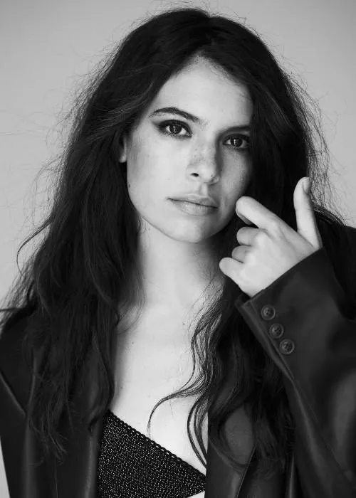 Claudia Traisac (Josh Hutcherson girlfriend)