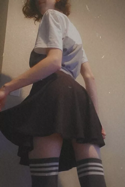 Do skirts look good on me? 😇