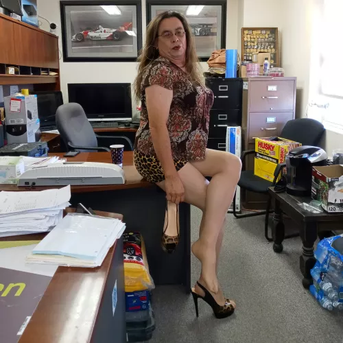 Going to tease the delivery fellas😜