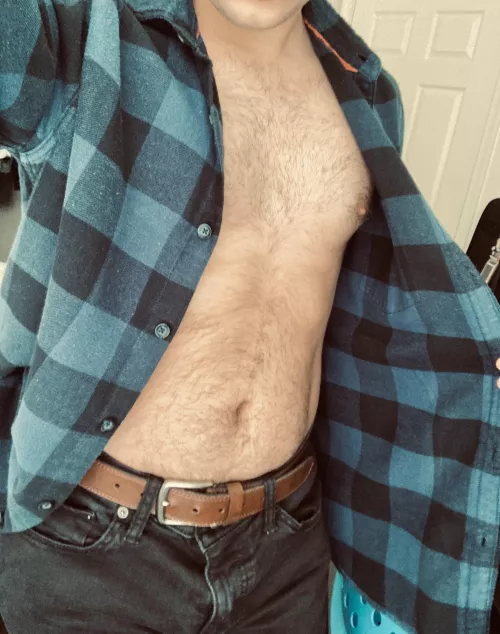 Hairy men is where it’s at 😜