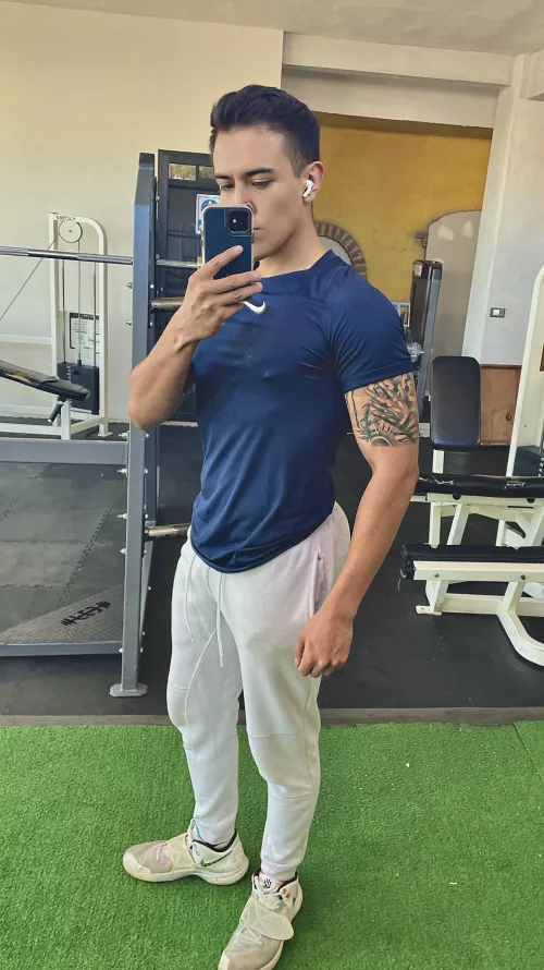 Happy Monday everyone!