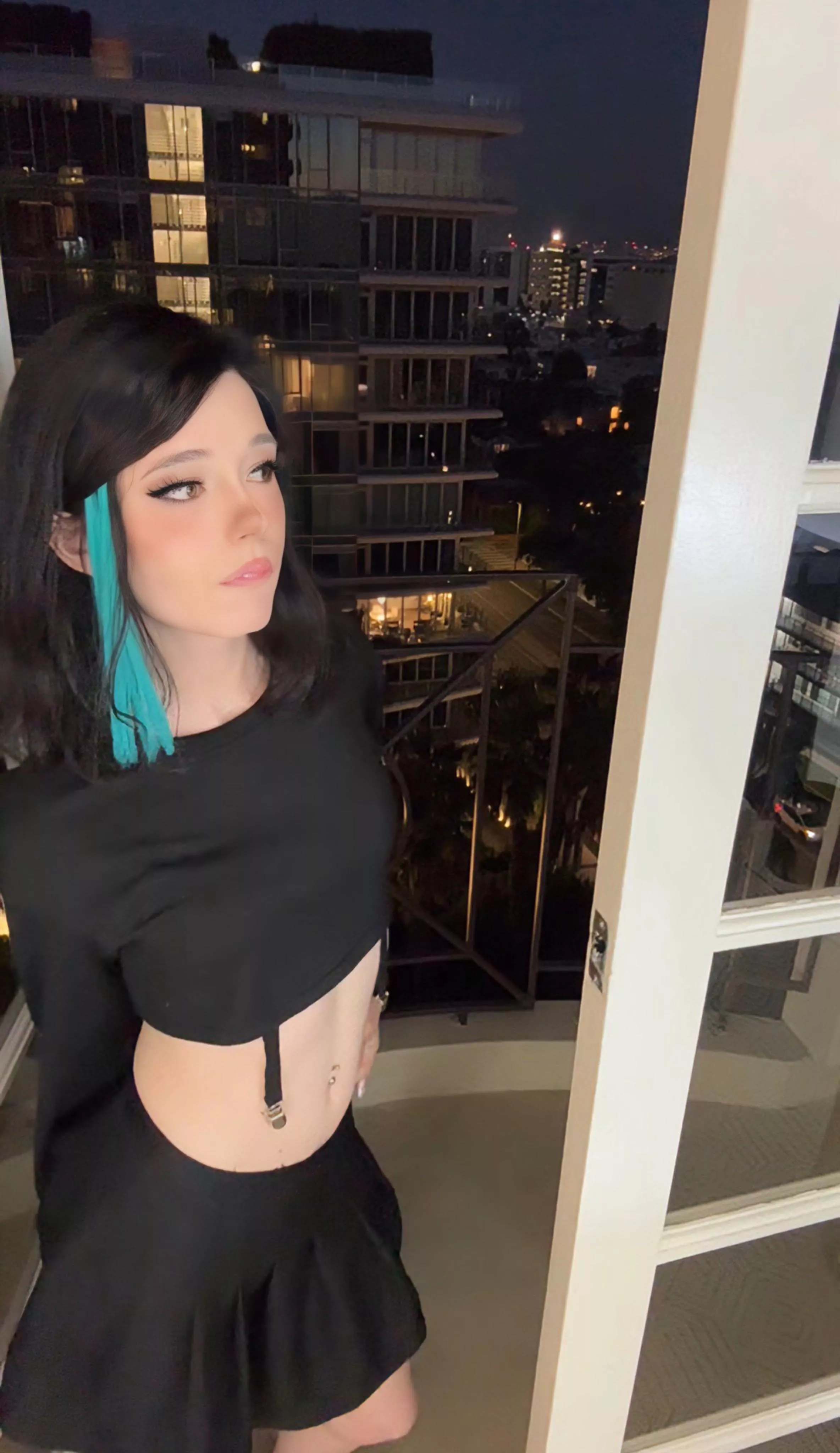 I luv wearing skirts I’ll never stop 😤🤭