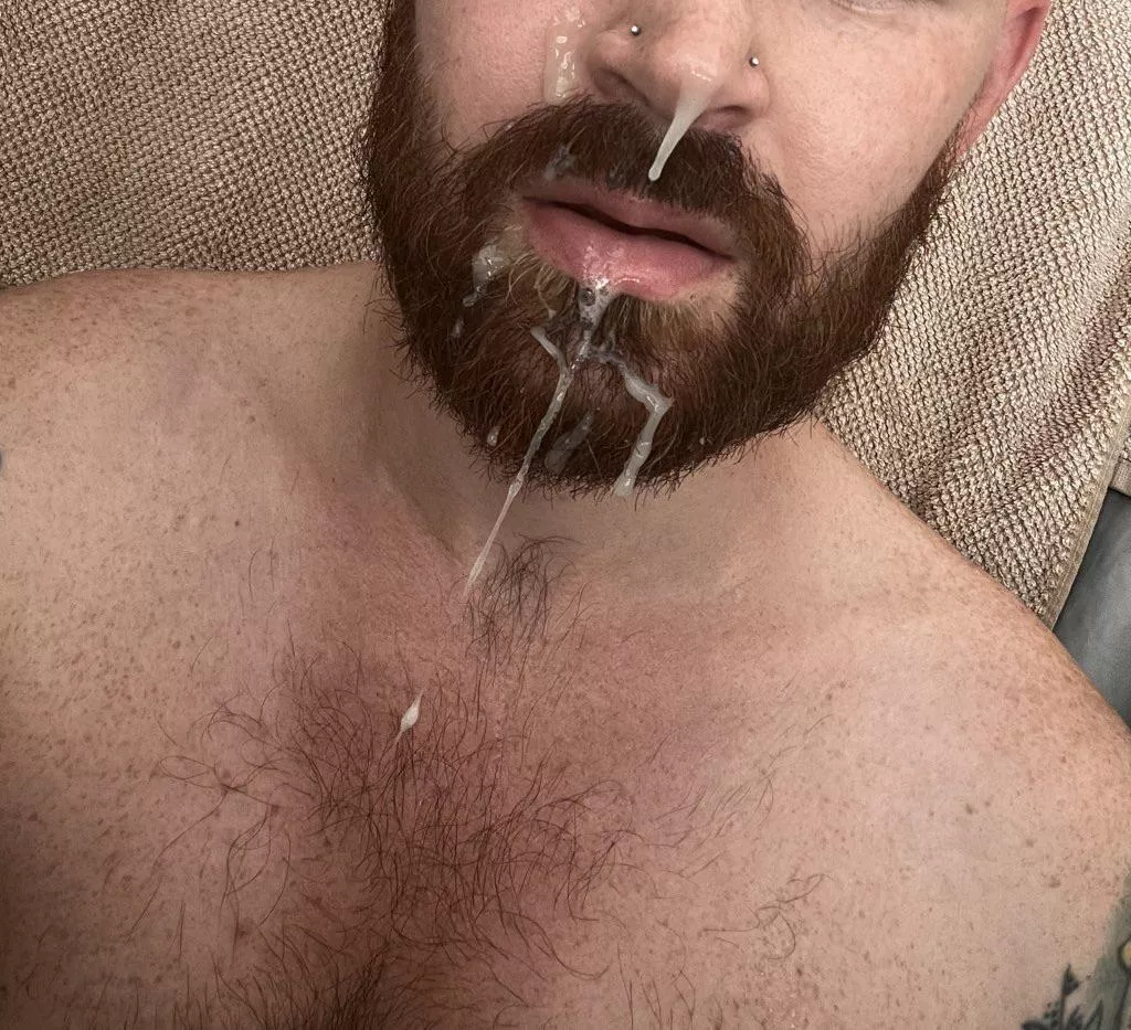 I think there’s something on my face 🤔