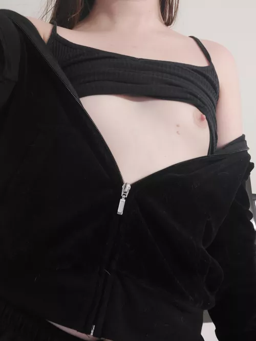 No bras for these tiny breasts