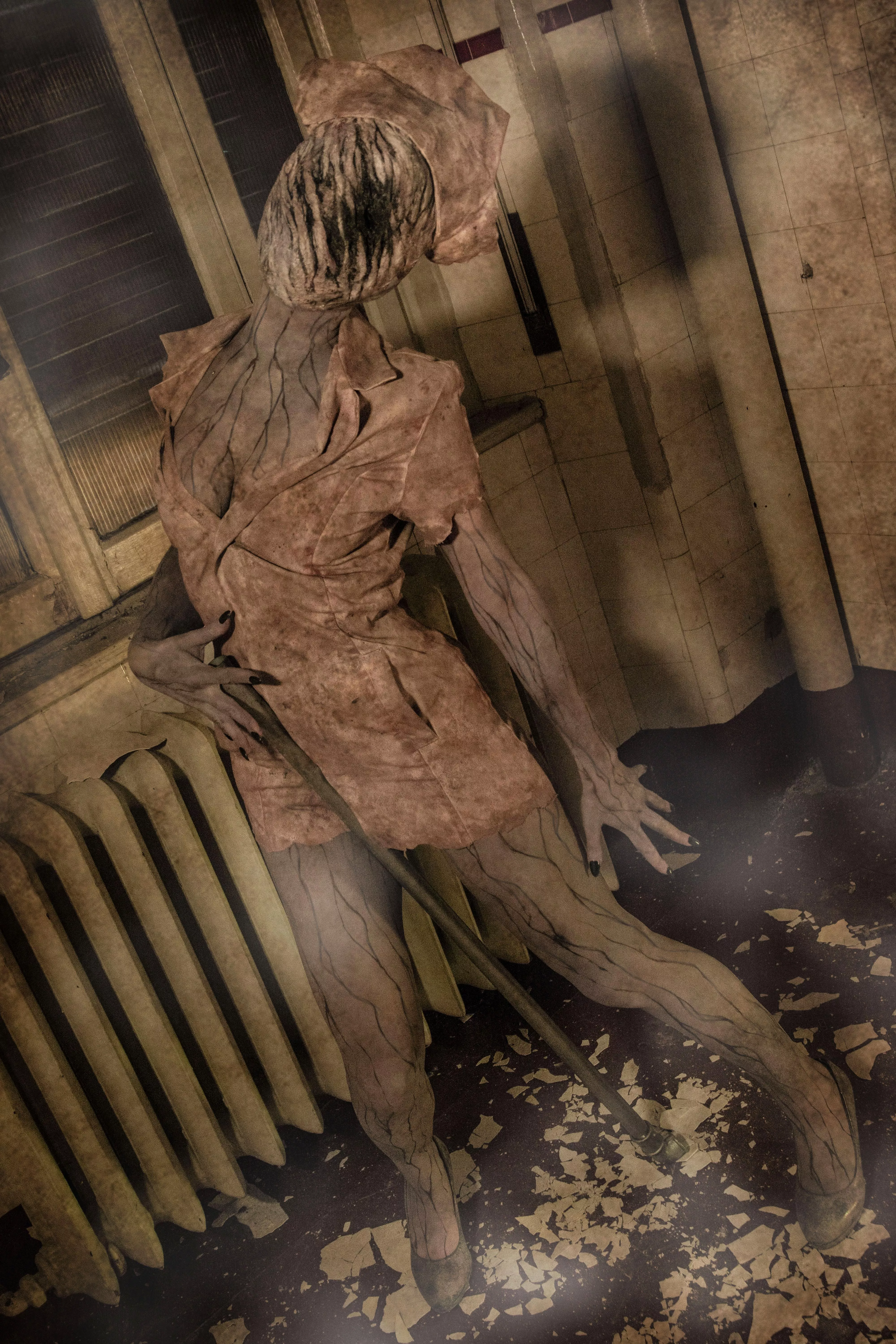 Nurse from Silent Hill, do I scare you? ;)