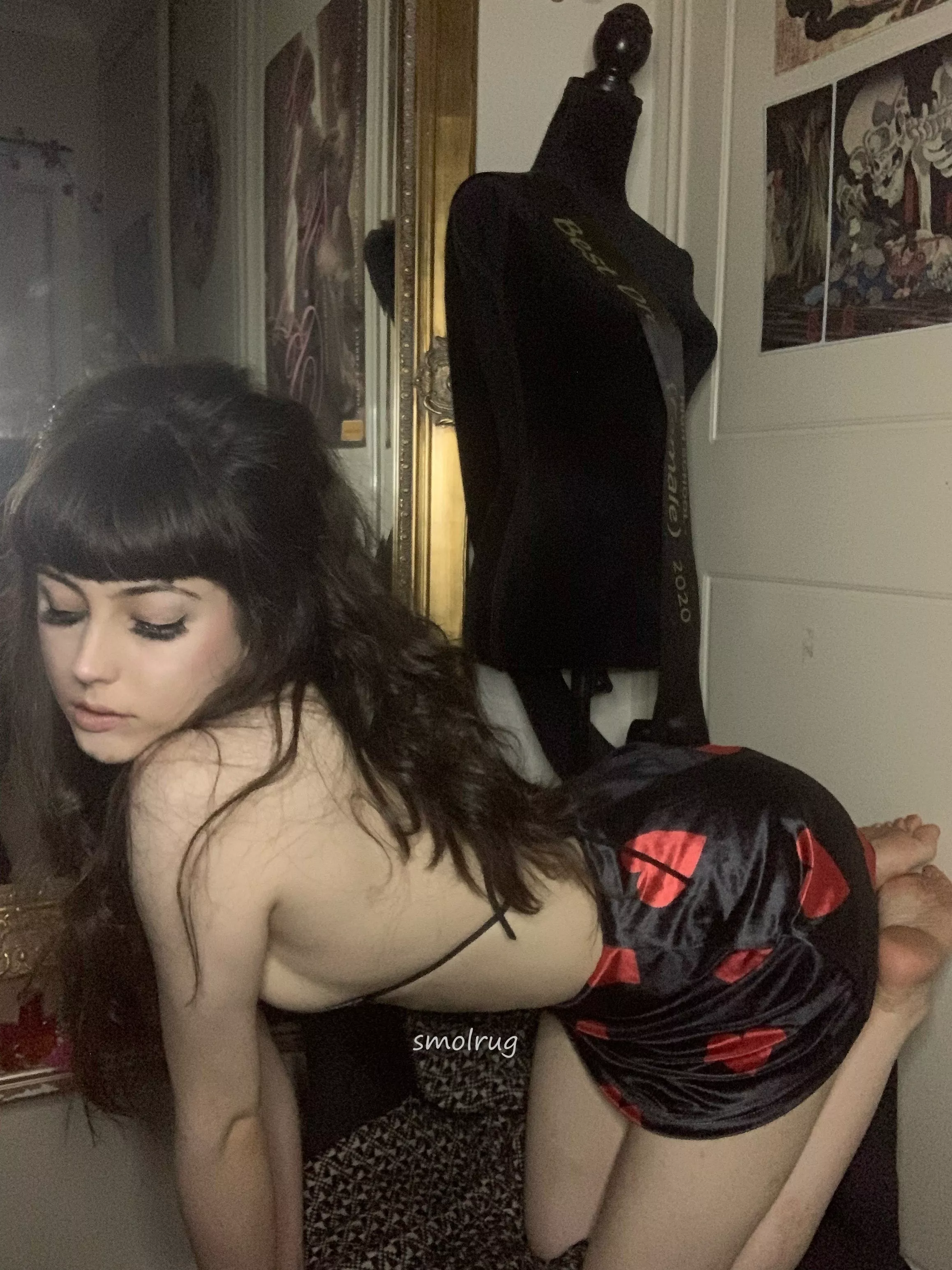 Practicing my arch 💖 how did i do :)