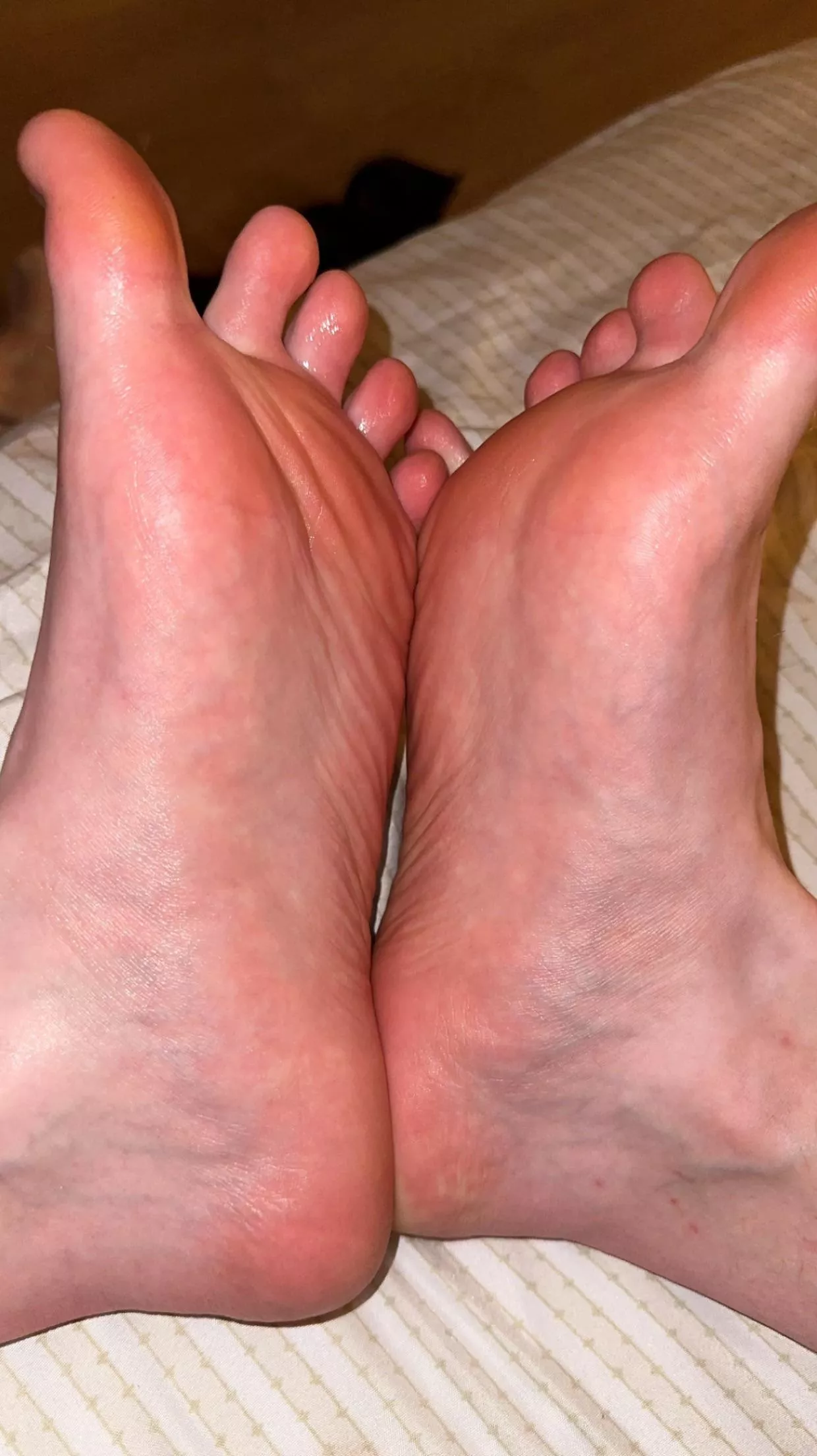 Sweaty & lotioned 🥵