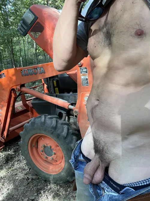 The tractor is running hot, can I fuck you while I wait? (37)