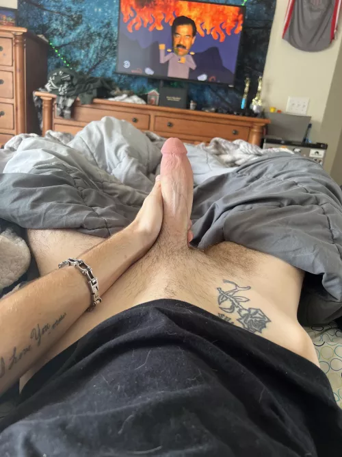 ur girl would need both hands (compared to 6’5” hand)