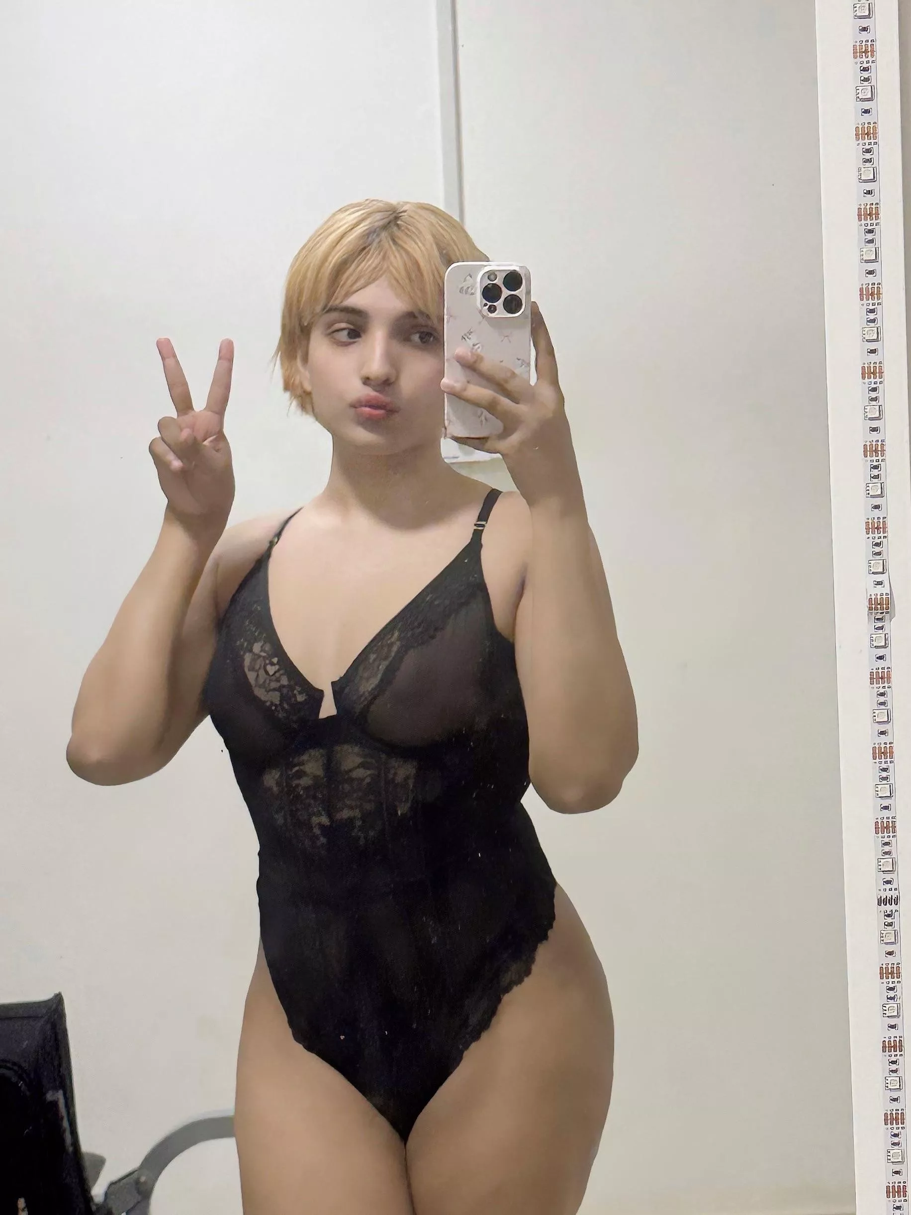 Would you believe it, if I tell you that I’m a girlish boy 🤭