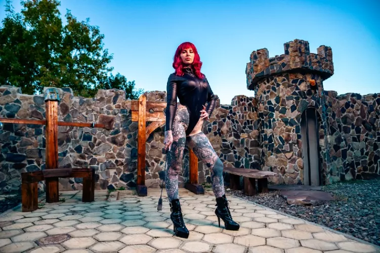 Are you a loser with enough bravado to lick my feet after I wore boots the whole day?