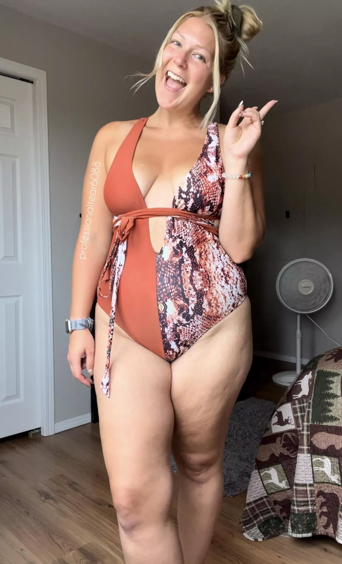 Are you into 1 piece bathing suits?