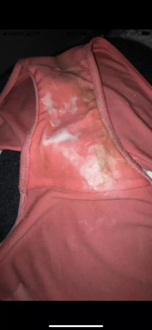 Creamy & super stinky