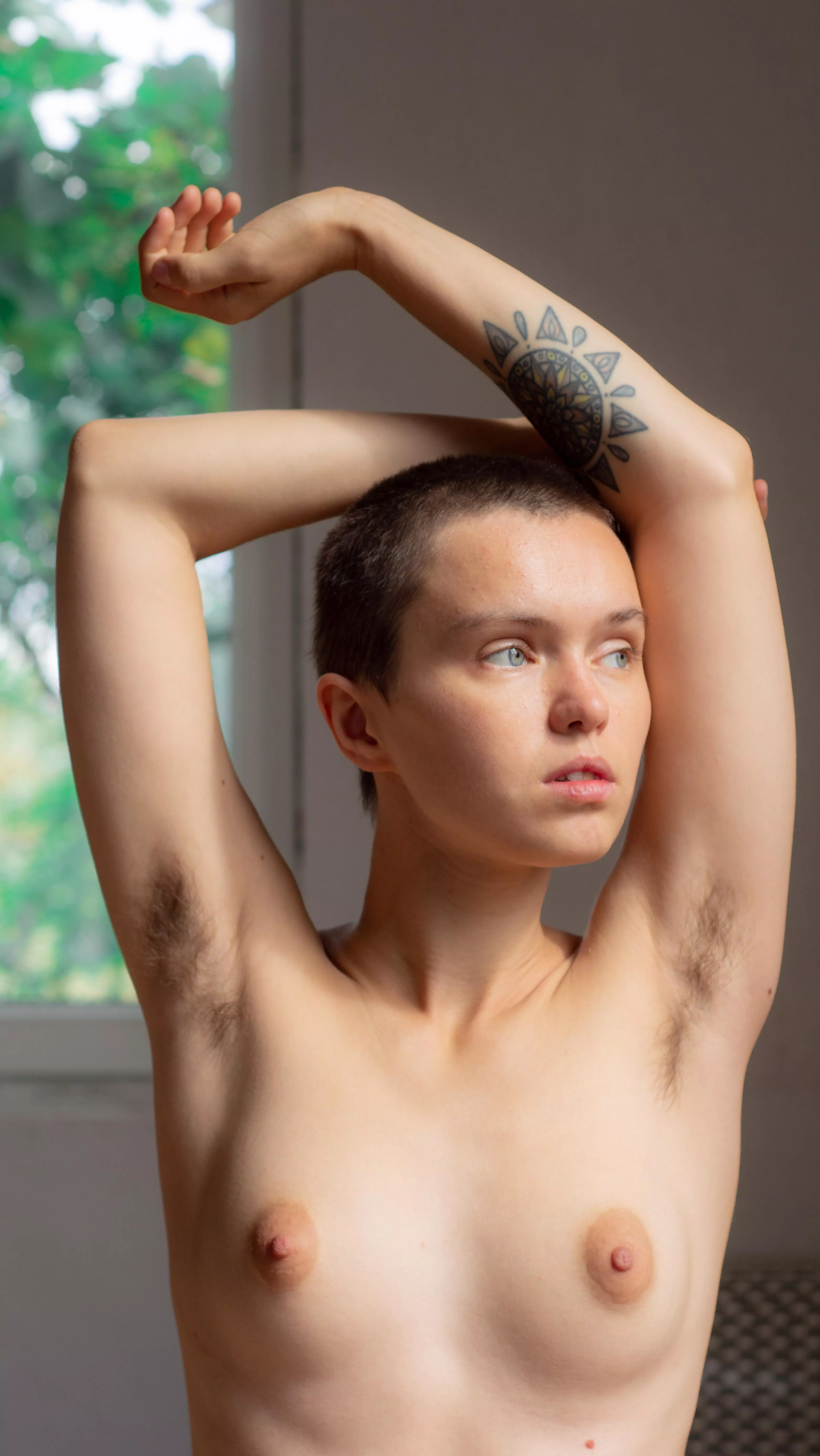 go ahead and show me how you play with my armpits