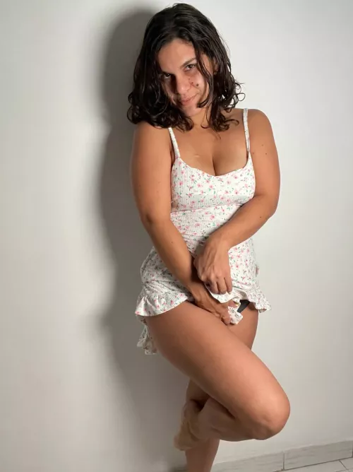 good morning midweek, feeling sexy 34F