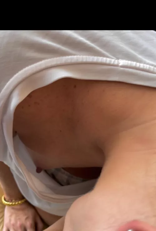 I got caught while bending with my pijamas 🙈