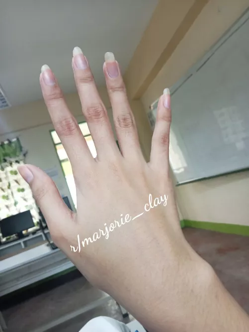 I miss my natural nails huhu