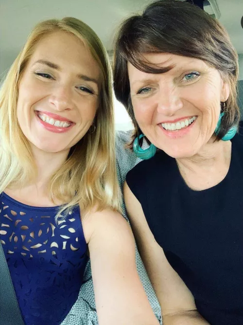 Line up this mom and daughter