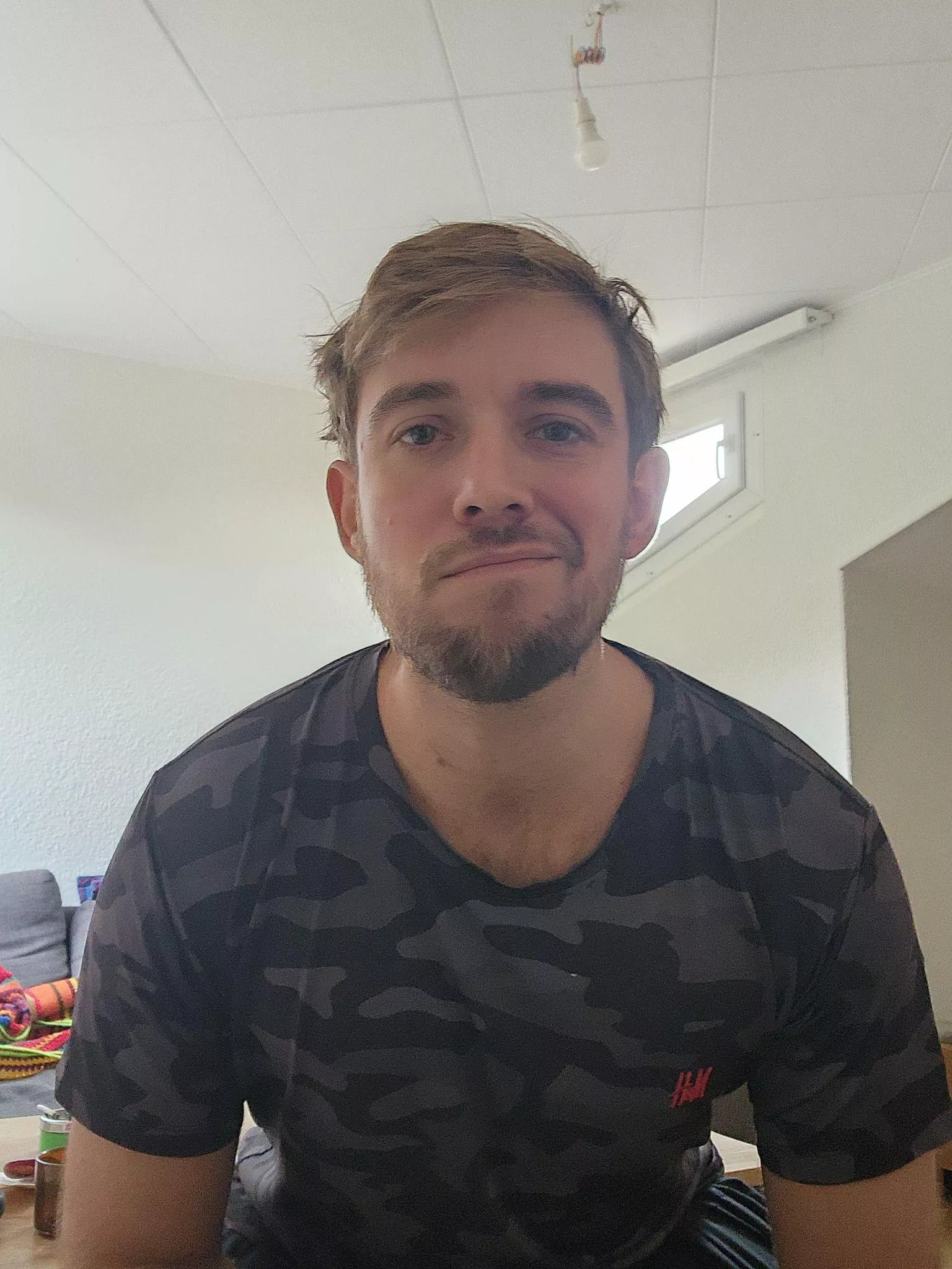 Was feeling myself today after my haircut