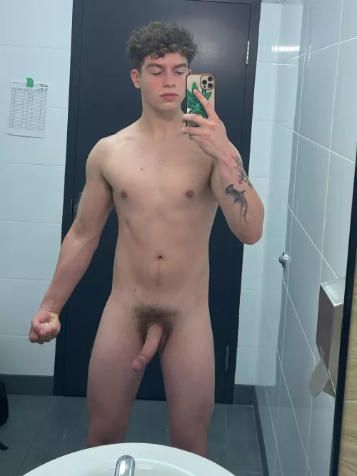 Who’s gonna lick my sweat after the gym;)