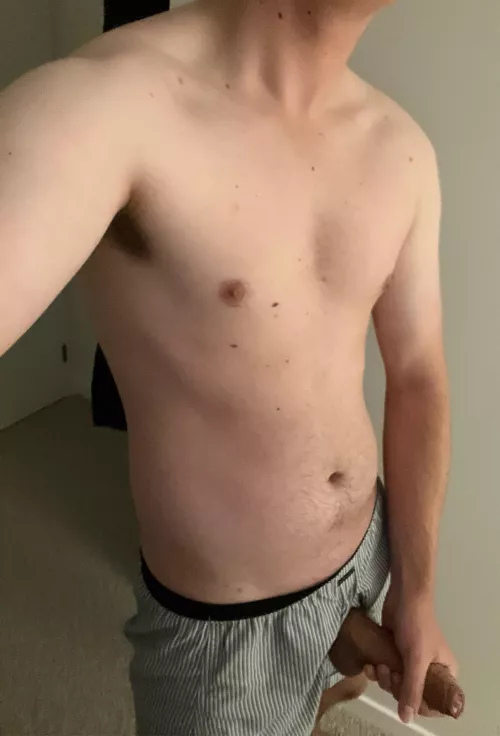 22m love a big bro, start with a pic rayeb09