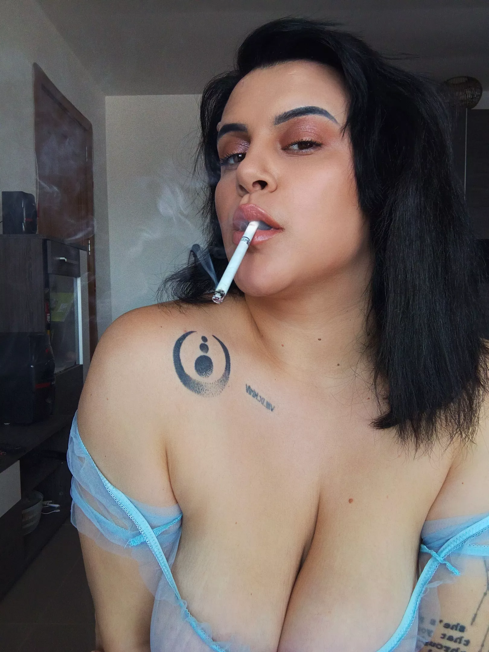 Celebrating my 22k views with a tasty cigarette 🧡🖤 Love you all for the support!