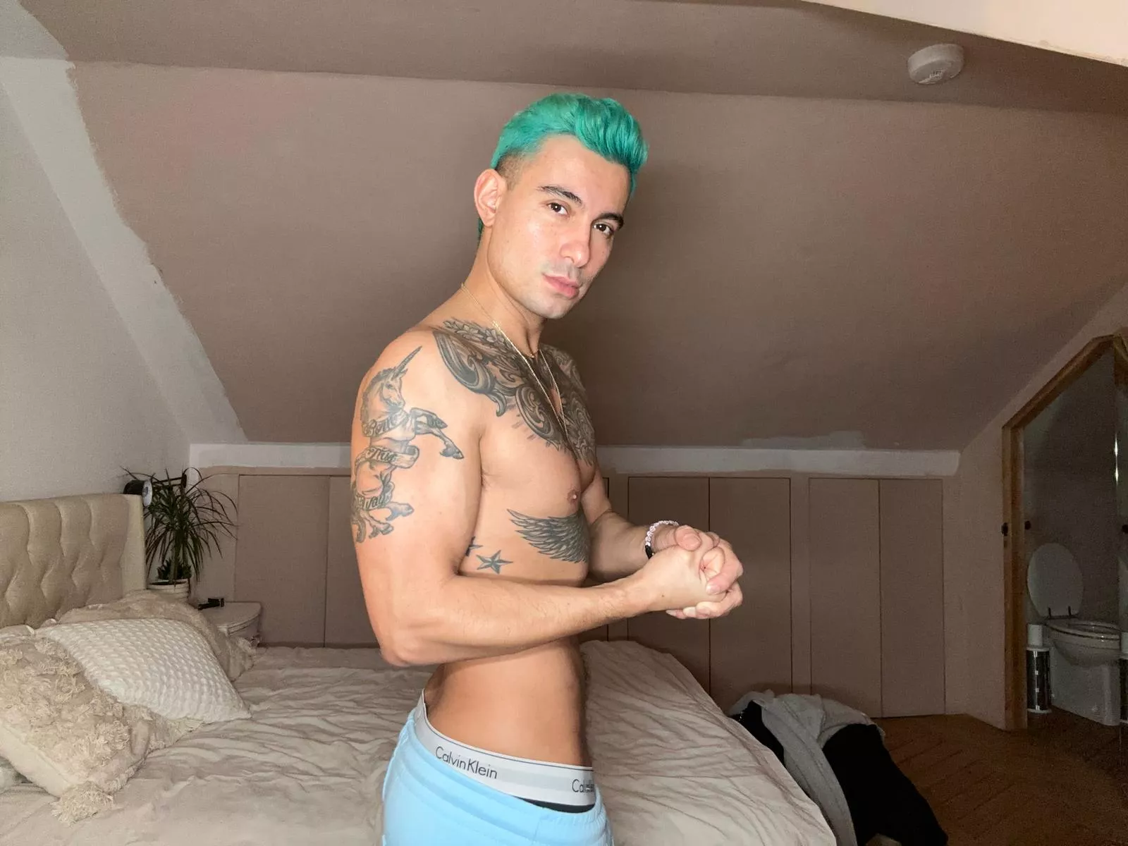 I look better from this angle?