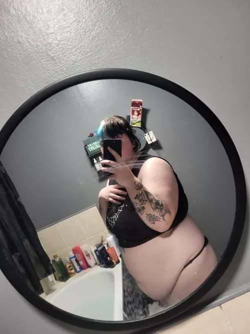 I look so round 🐷❤️