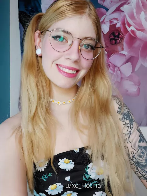 Just felt like smiling for you :) [f]