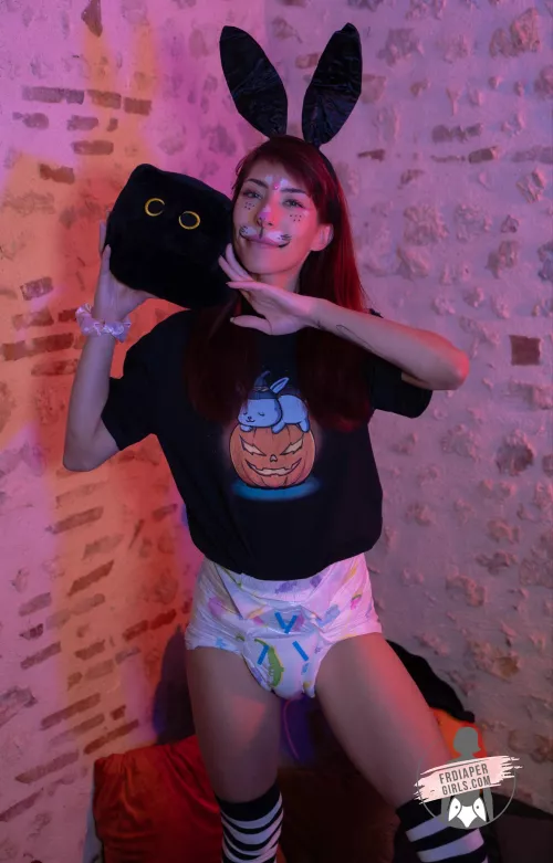 Just one more Halloween photo because Gabrielle is so cute like that! 🐰