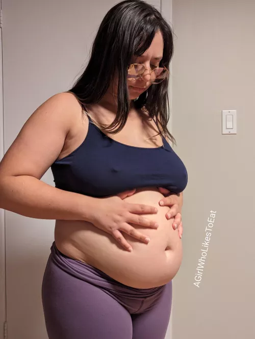 My aunt COULDN'T stop staring at my belly yesterday...YES Aunty I am fat now 😂