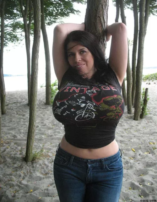 My favorite pic of Daphne! Although it's near impossible to choose!