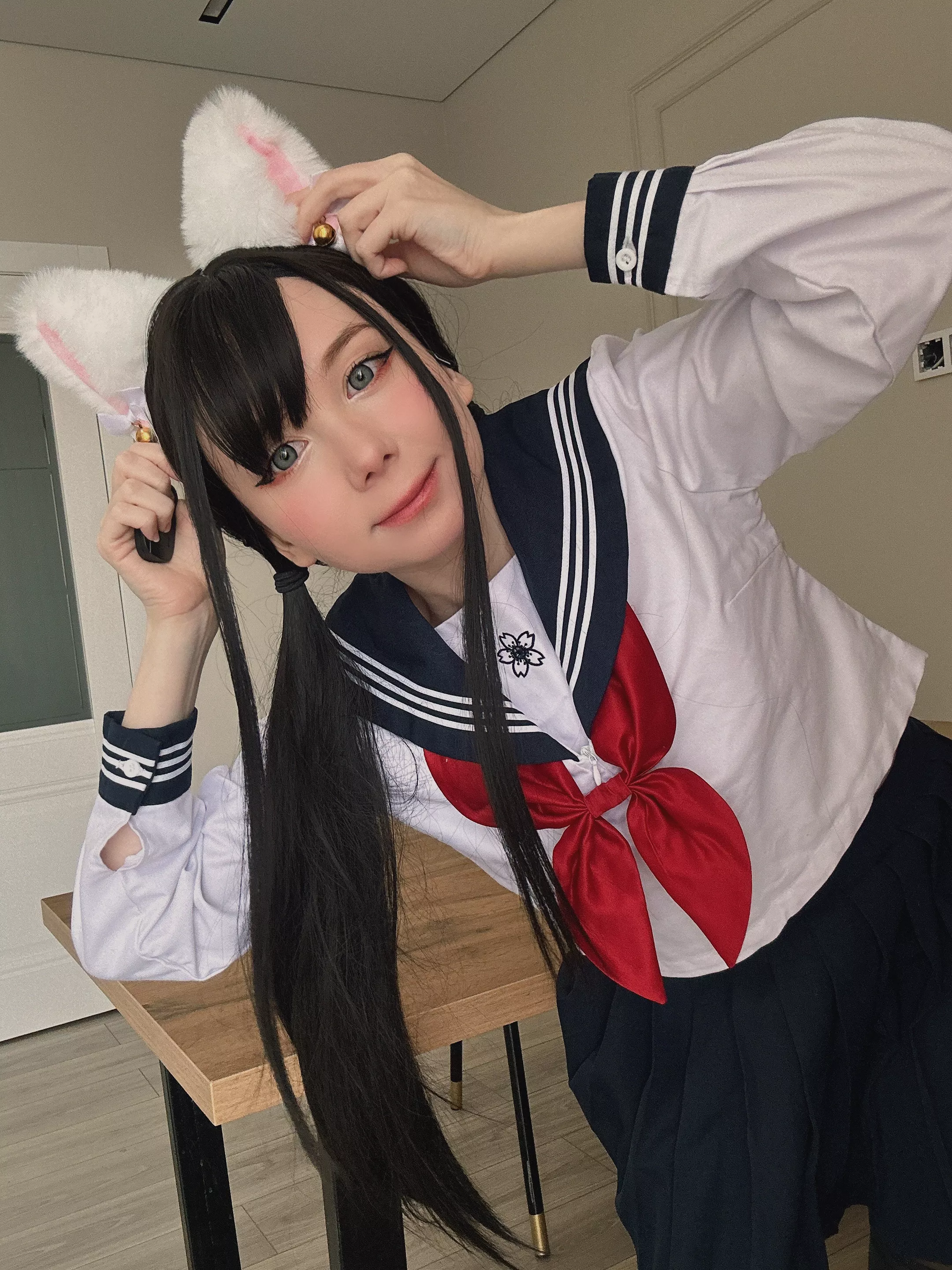 Neko girl rushing to study 🥰