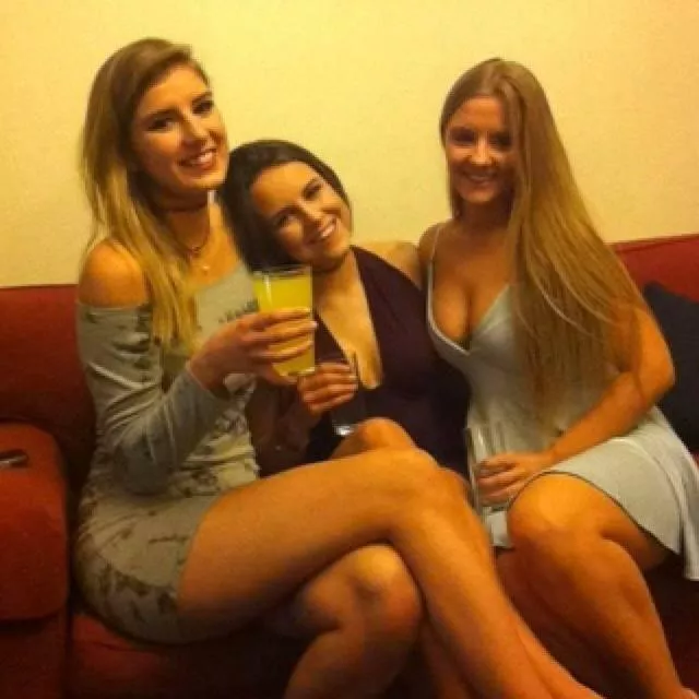 Sexy college girls