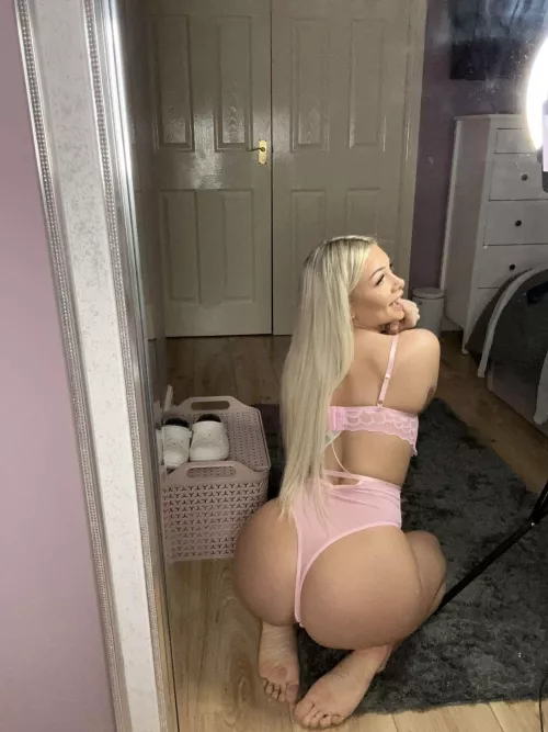 I hope my fat ass didn't distract too much from my feet