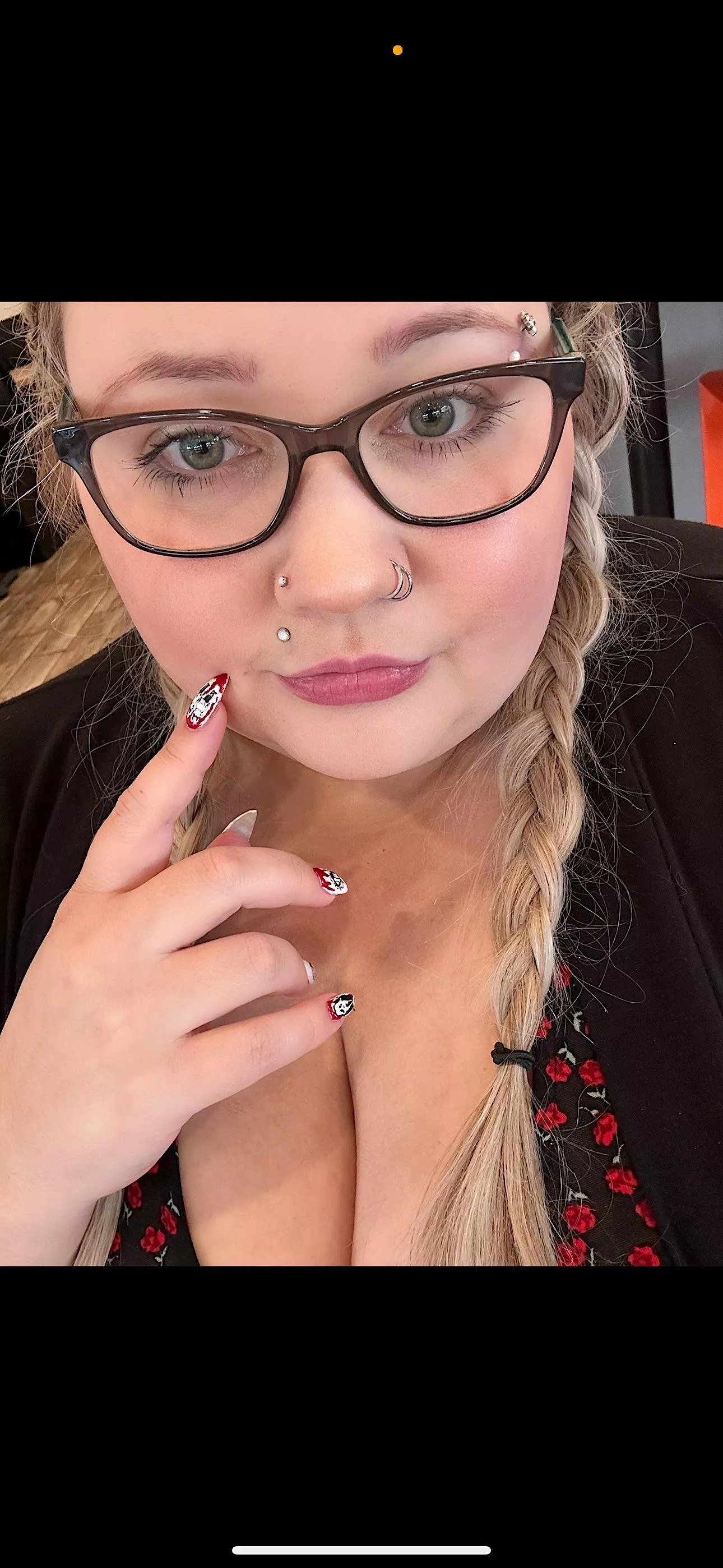 It’s been a 🥵 minute since I’ve said Hiii 😘