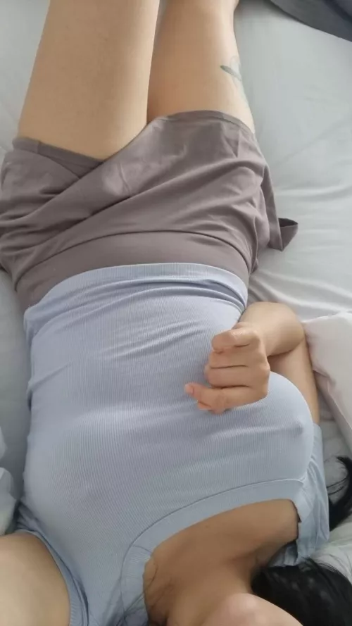 My new outfit from Cotton On looks so cute!! (the skirt has pockets 😍)