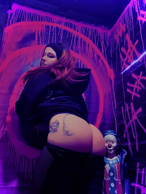 would you fuck me if i showed you that on our first date?