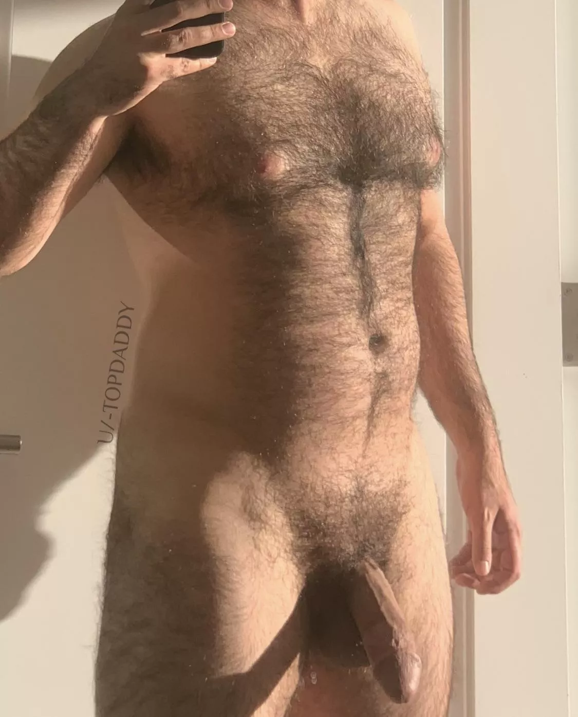 39 6’3 235LBS 9”