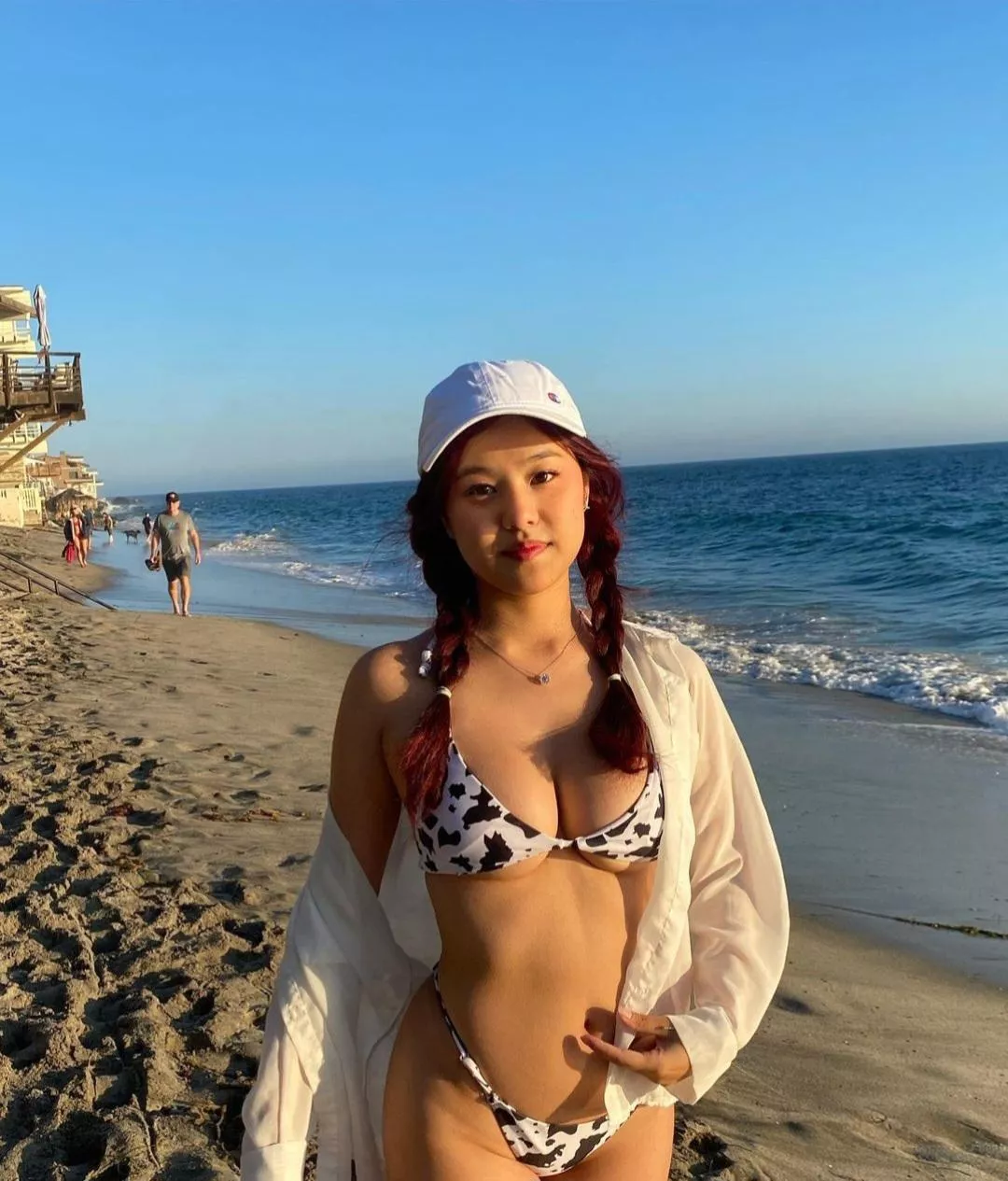 Beach babe 🏖️