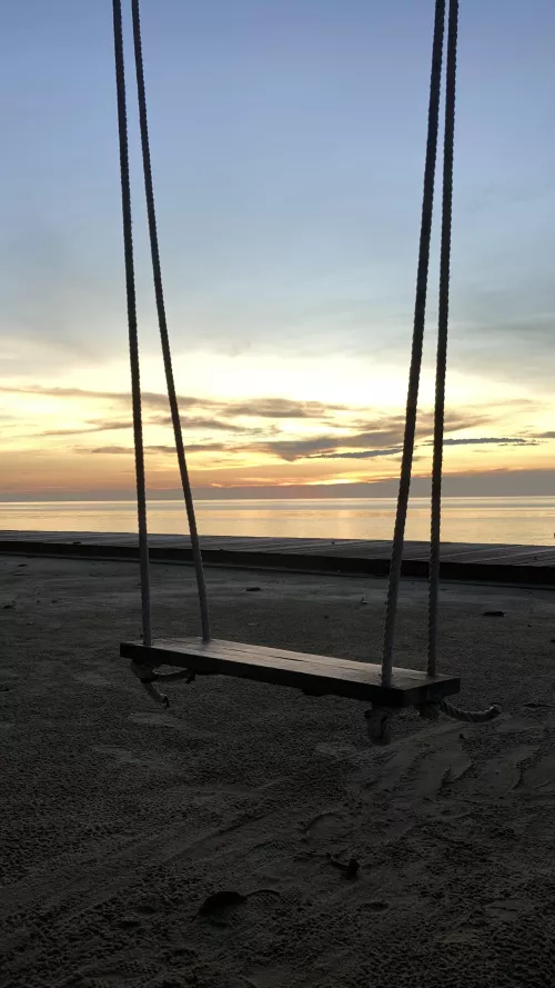 Come back tomorrow 🌴