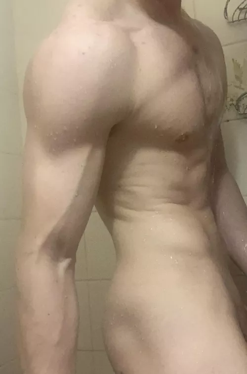 Post workout shower [M]