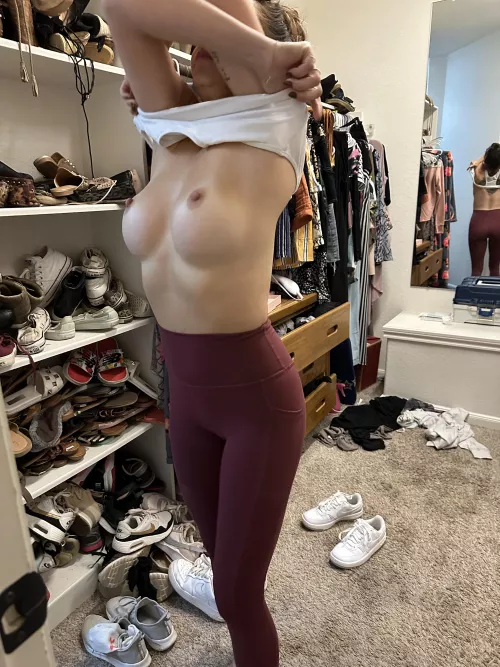 Who wants to watch my wife strip? ✋🏼