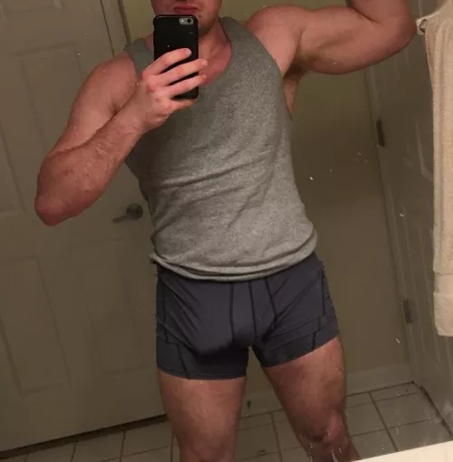 Any love for fit daddy’s here? (32)