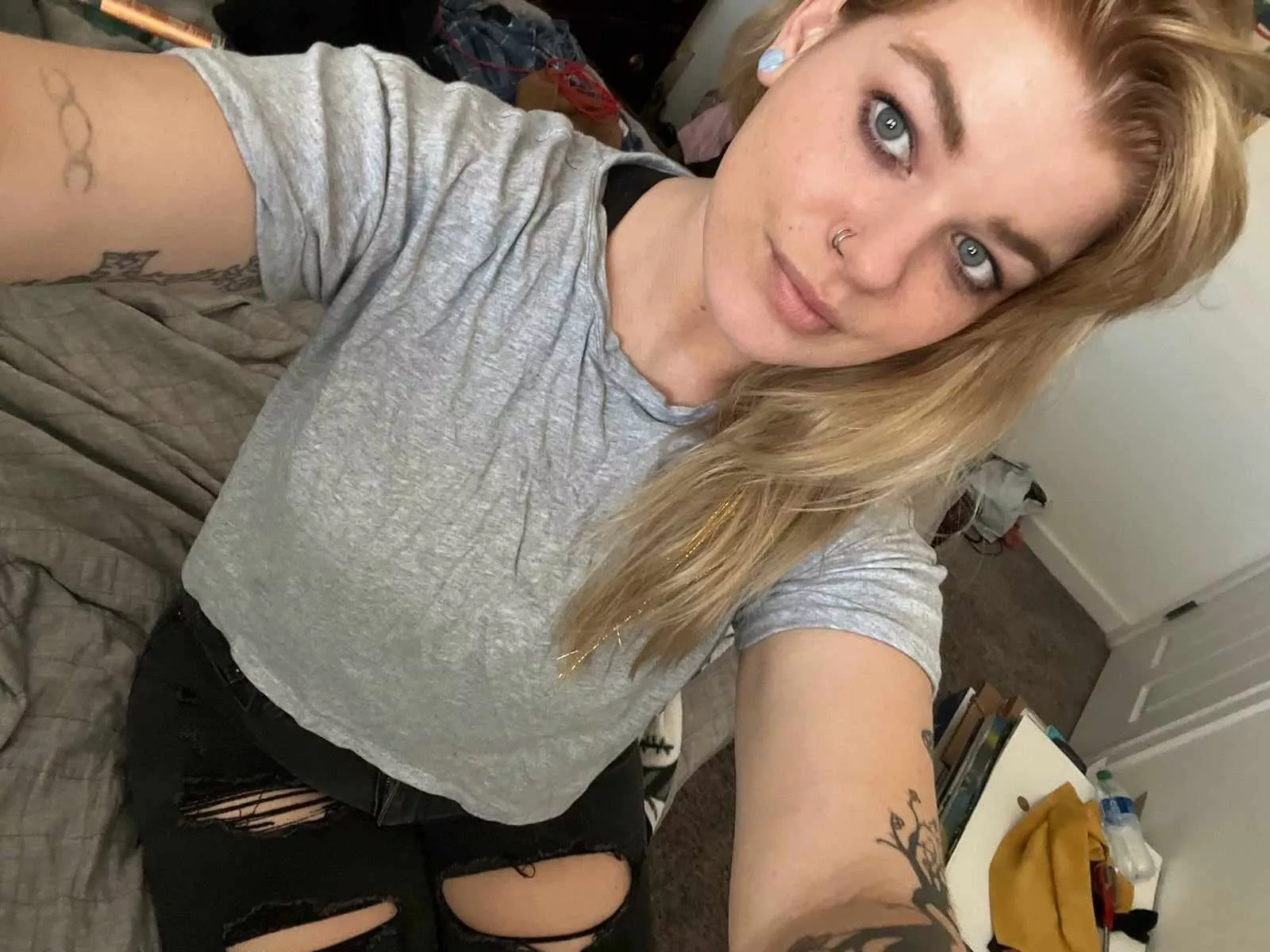 Can I please just Reddit all day instead of work?!