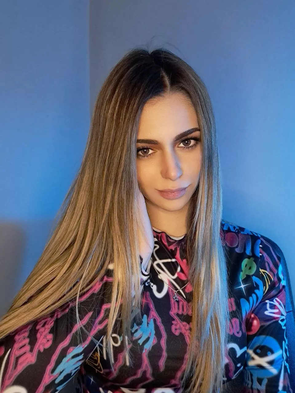 I am 20 and opened a free onlyfans 🎀 come see how freaky I get on there 😉