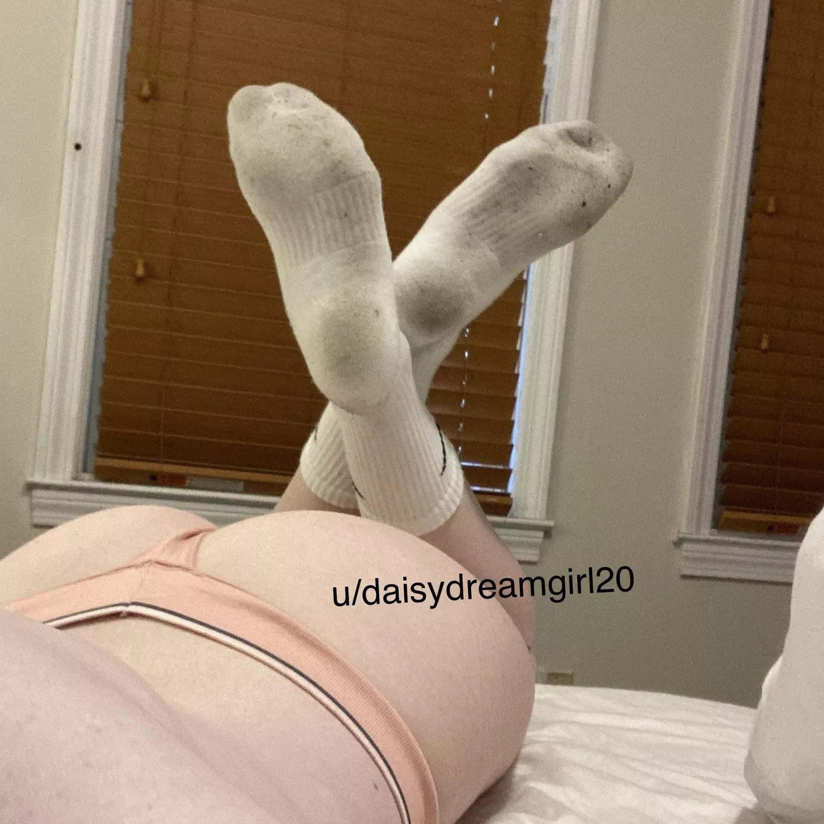 i hate to wash my socks. it’s such a waste [selling] [us] [f]. who wants this beautiful masterpiece I’ve created? $35 for 7 days +$5 for shipping.