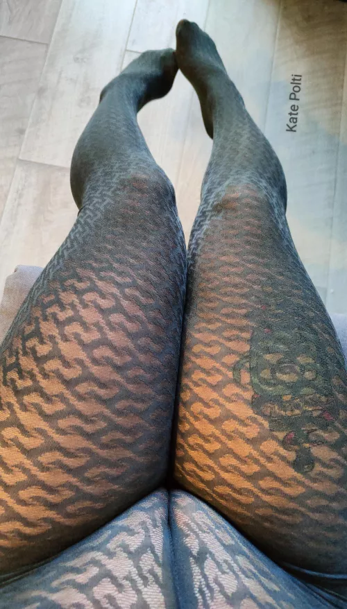 I really love this geometric pattern