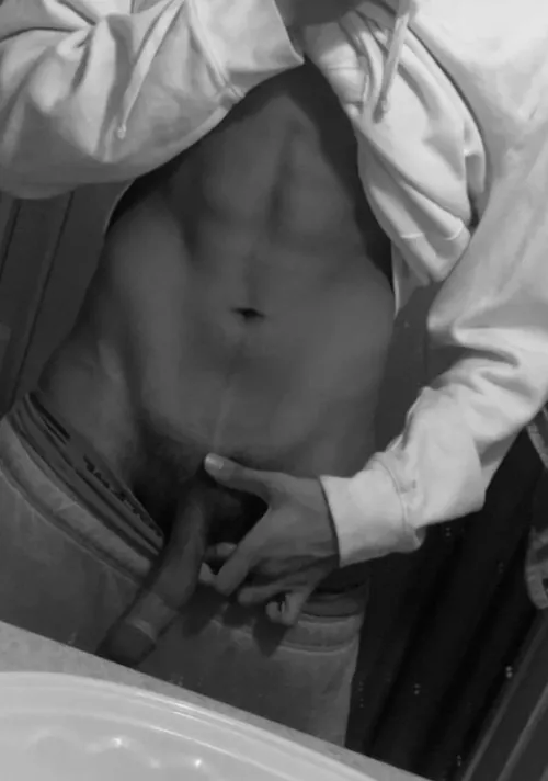 Lookin for a longterm bottom