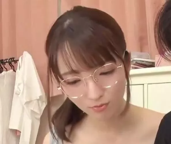 Name of the actress?